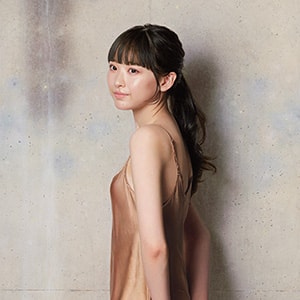 White Rose 116.7×80.3cm 2024年 oil on panel